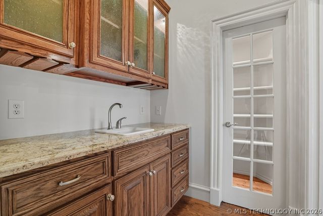 301 E Glendale Street S, Broken Arrow, OK 74011