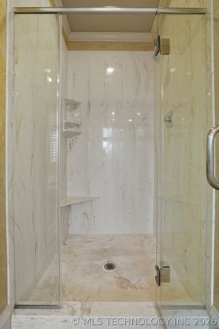 301 E Glendale Street S, Broken Arrow, OK 74011