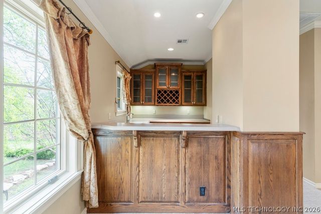 301 E Glendale Street S, Broken Arrow, OK 74011