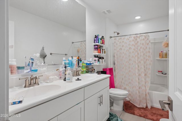4381 W Samantha Way, Laveen, AZ 85339