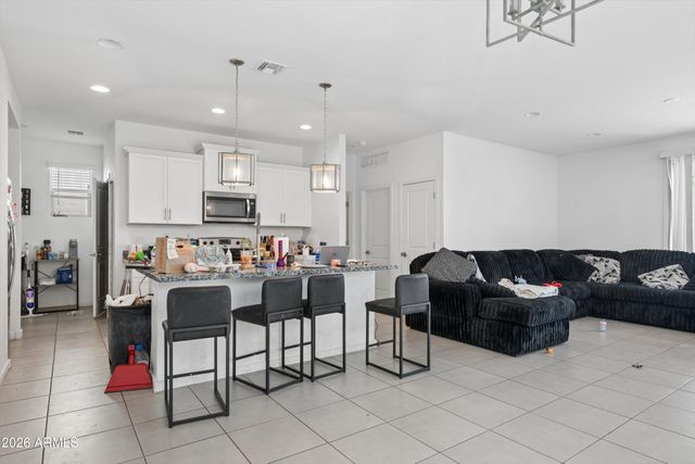 4381 W Samantha Way, Laveen, AZ 85339