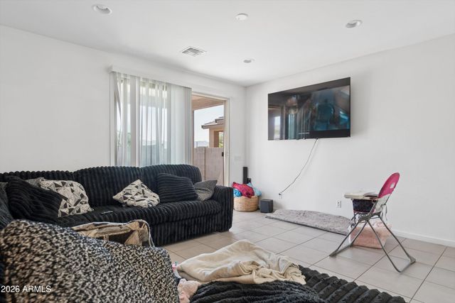 4381 W Samantha Way, Laveen, AZ 85339