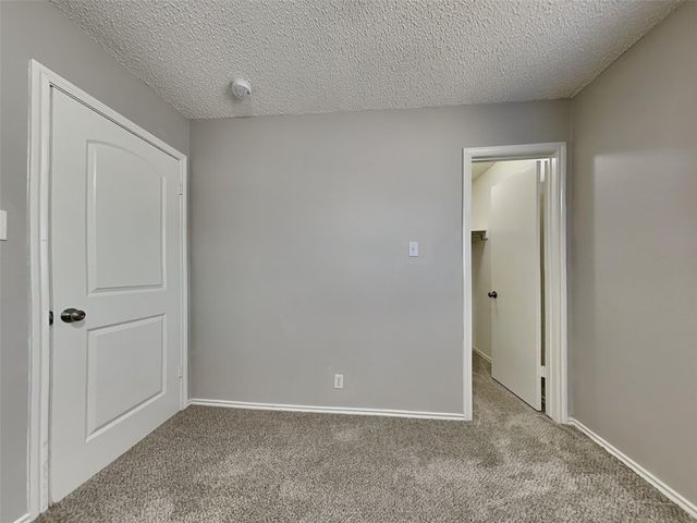 931 Whispering Hollow DR, Kyle, TX 78640