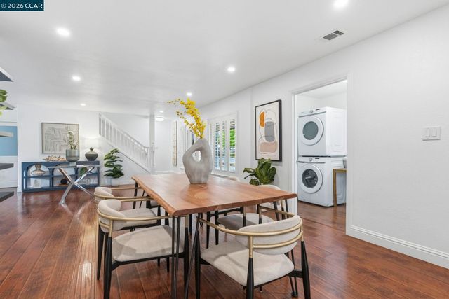 3430 Sanford St, Concord, CA 94520