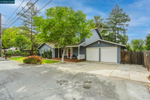 3430 Sanford St, Concord, CA 94520