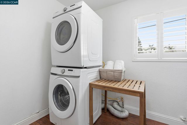 3430 Sanford St, Concord, CA 94520