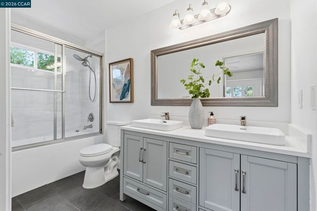 3430 Sanford St, Concord, CA 94520