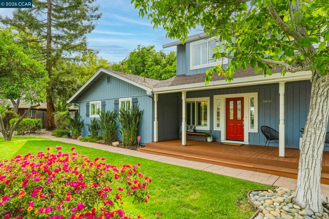 3430 Sanford St, Concord, CA 94520