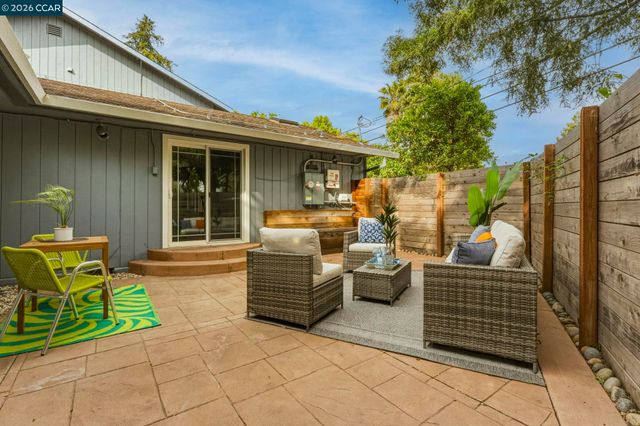 3430 Sanford St, Concord, CA 94520