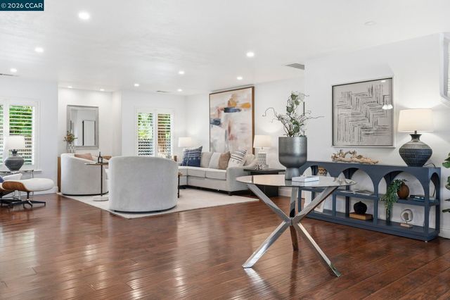 3430 Sanford St, Concord, CA 94520