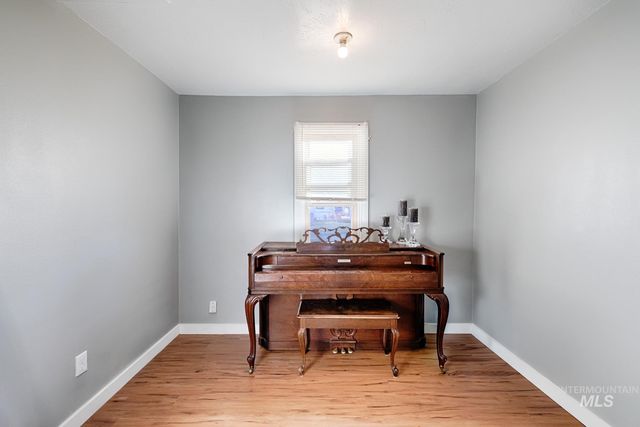 2624 College Ave, Caldwell, ID 83605