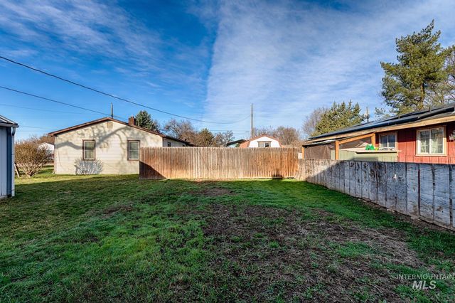 2624 College Ave, Caldwell, ID 83605