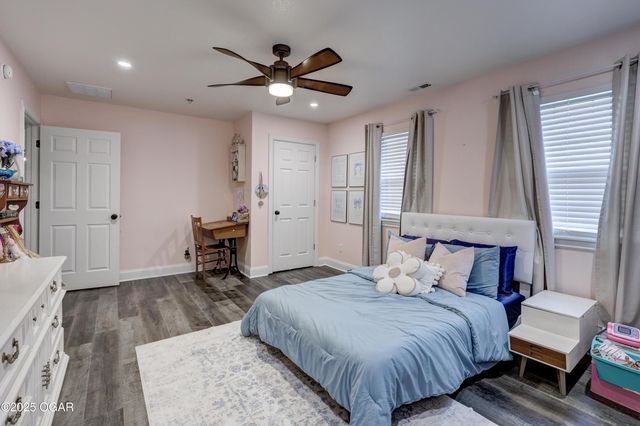 2325 S Kentucky Avenue, Joplin, MO 64804