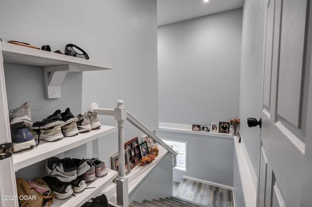 2325 S Kentucky Avenue, Joplin, MO 64804