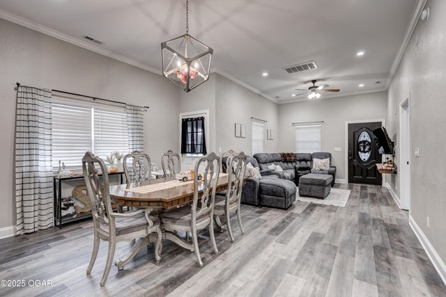 2325 S Kentucky Avenue, Joplin, MO 64804