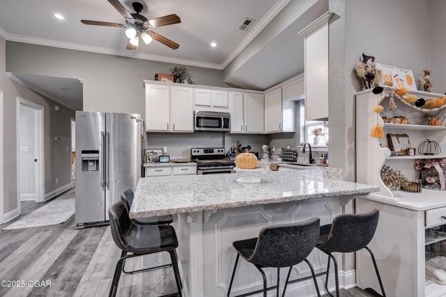 2325 S Kentucky Avenue, Joplin, MO 64804