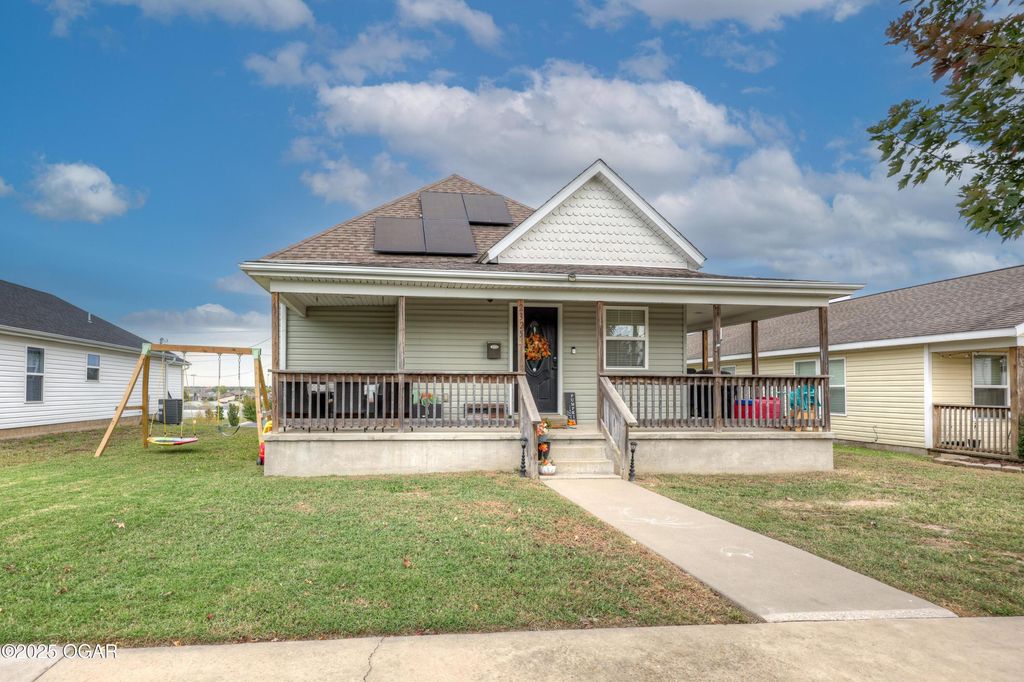 2325 S Kentucky Avenue, Joplin, MO 64804