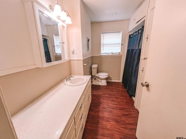 108 S Lide Ave, Mt Pleasant, TX 75455