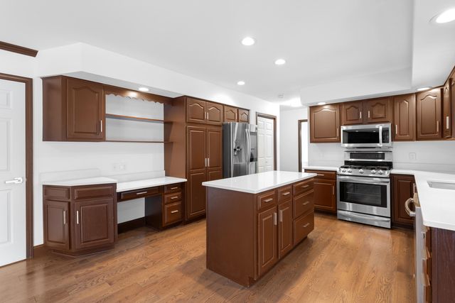 3732 Fleetwood Drive, Portage City, MI 49024