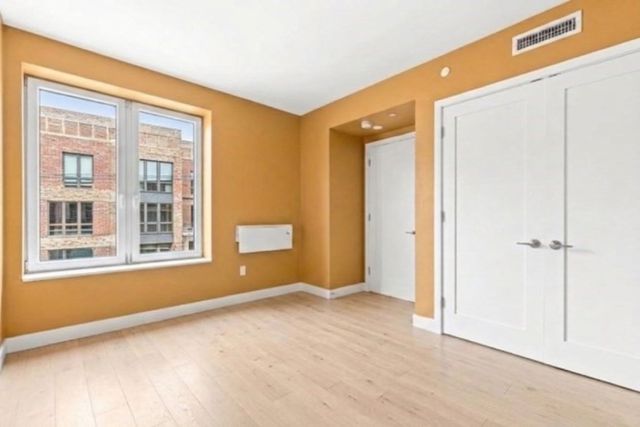 932 Broadway 208, Chelsea, MA 02150