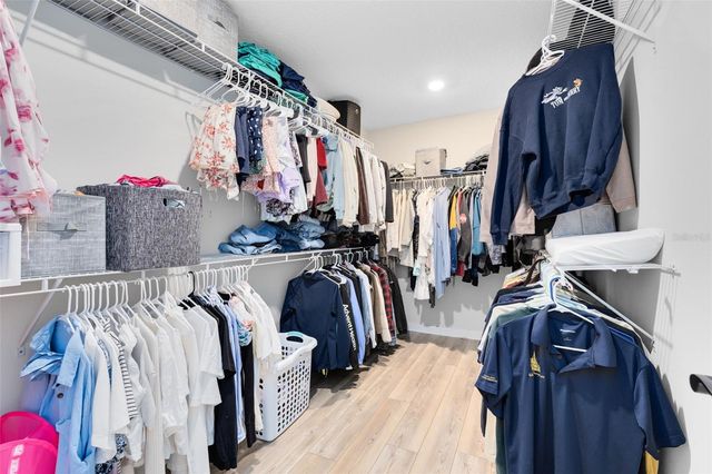 5677 CEDAR CHASE DRIVE, St Cloud, FL 34771