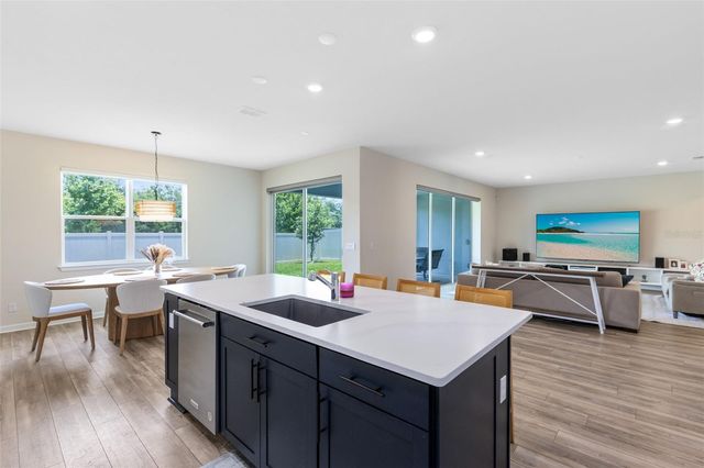 5677 CEDAR CHASE DRIVE, St Cloud, FL 34771