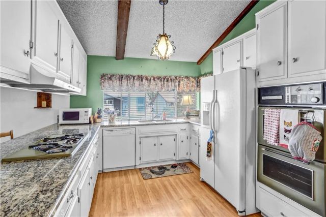 17880 Gallineta Street, Rowland Heights, CA 91748