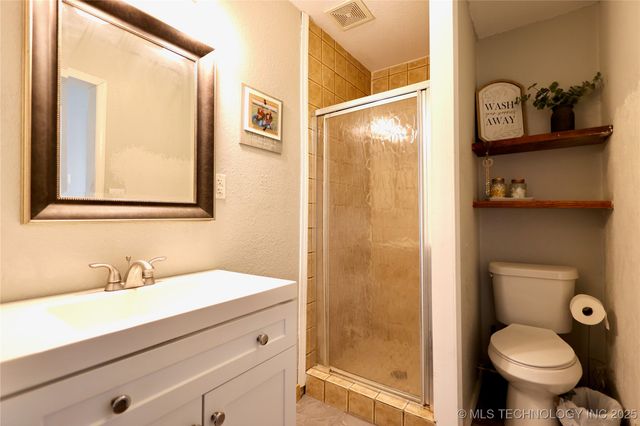 400 S 7th Street, Davis, OK 73030