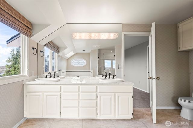 13711 65th Place W, Edmonds, WA 98026