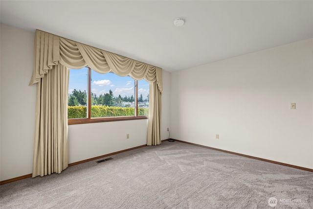 13711 65th Place W, Edmonds, WA 98026