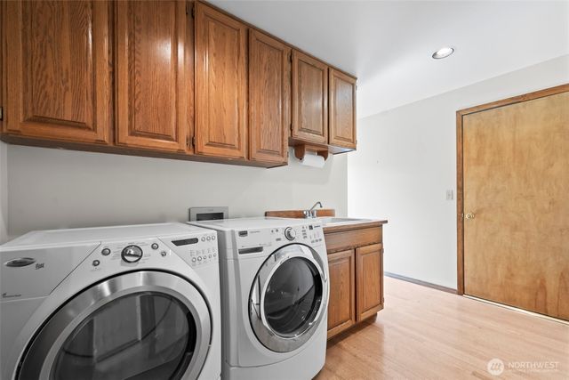 13711 65th Place W, Edmonds, WA 98026