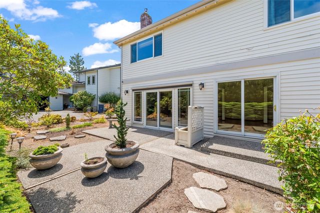 13711 65th Place W, Edmonds, WA 98026