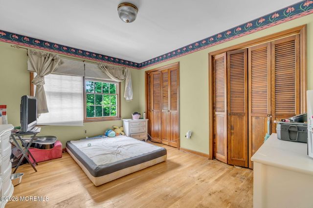 65 Devonshire Drive, Morganville, NJ 07751