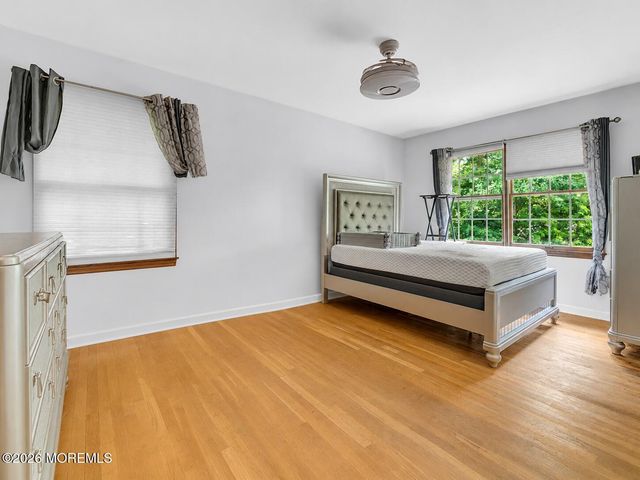 65 Devonshire Drive, Morganville, NJ 07751