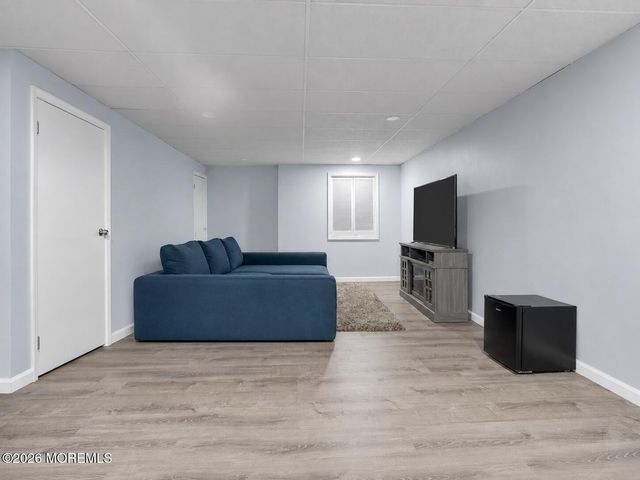 65 Devonshire Drive, Morganville, NJ 07751