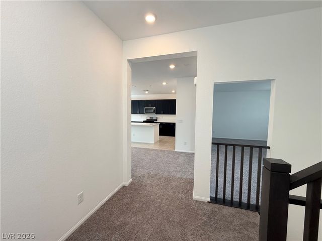 10399 Arbor Ridge Street, Las Vegas, NV 89141