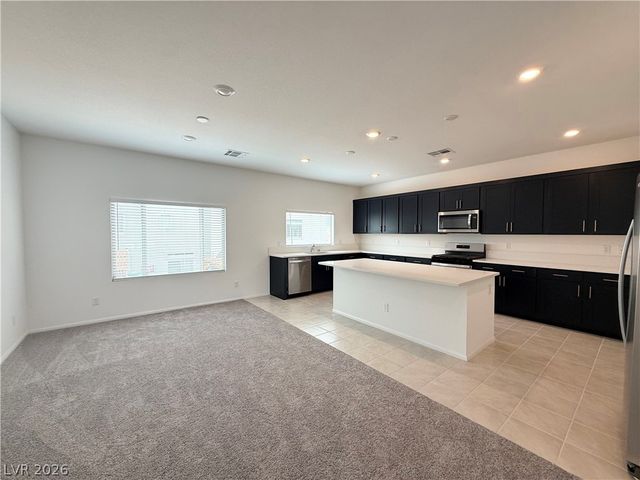 10399 Arbor Ridge Street, Las Vegas, NV 89141