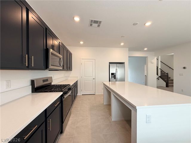 10399 Arbor Ridge Street, Las Vegas, NV 89141