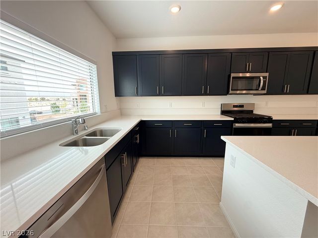10399 Arbor Ridge Street, Las Vegas, NV 89141