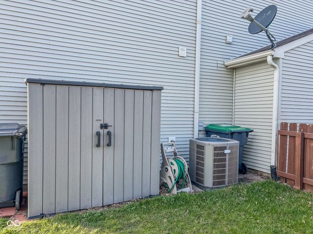 817 Sylvan Street, Whiteland, IN 46184