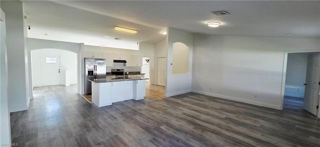541 NW 18th AVE, Cape Coral, FL 33993