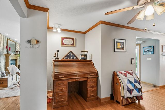 1601 W 13th Street S, Newton, IA 50208
