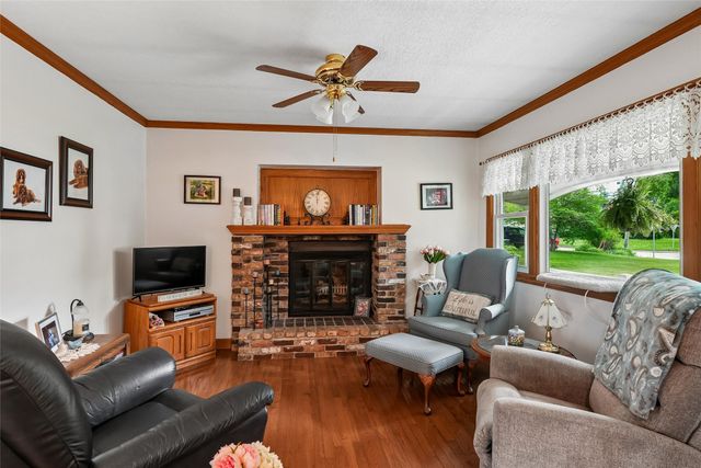 1601 W 13th Street S, Newton, IA 50208