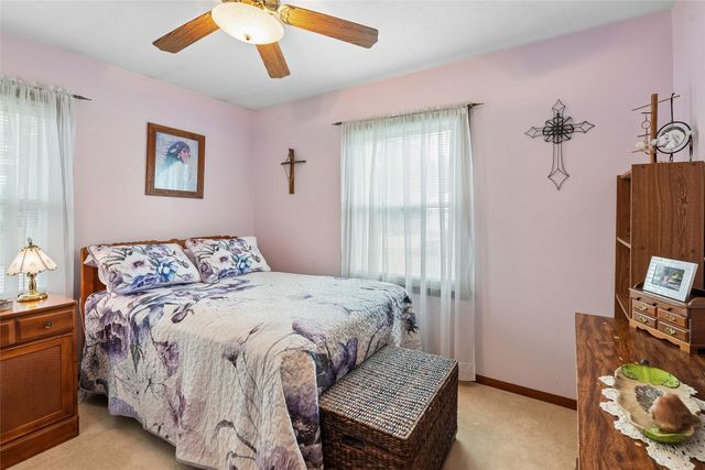 1601 W 13th Street S, Newton, IA 50208