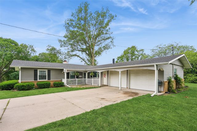 1601 W 13th Street S, Newton, IA 50208