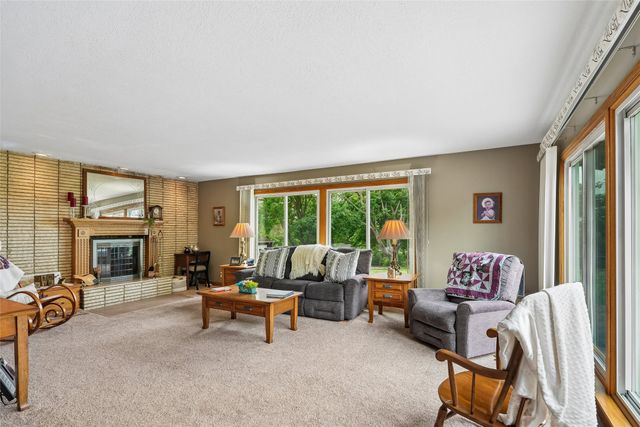 1601 W 13th Street S, Newton, IA 50208