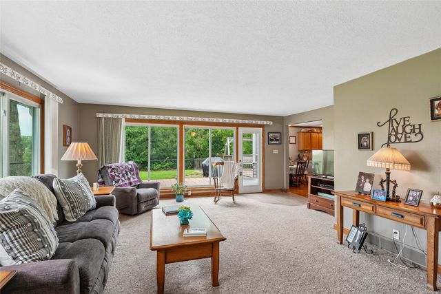 1601 W 13th Street S, Newton, IA 50208