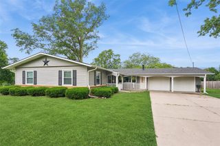 1601 W 13th Street S, Newton, IA 50208