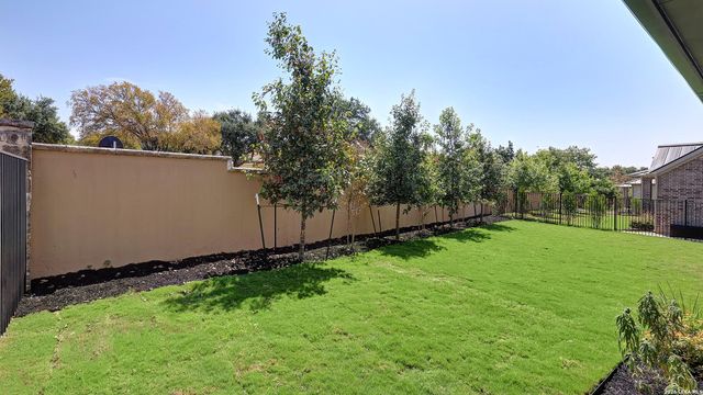 26 Enia Circle, San Antonio, TX 78257
