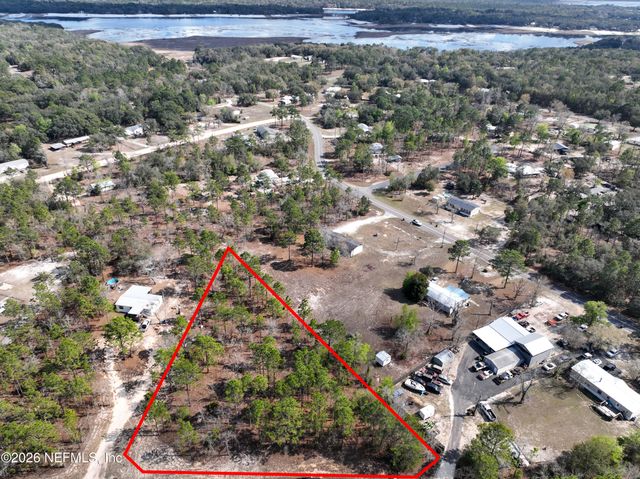 6713 HIGHLAND Drive, Keystone Heights, FL 32656